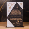 Trofeu personalizat pentru lider – mesaj de apreciere gravat pe MDF.