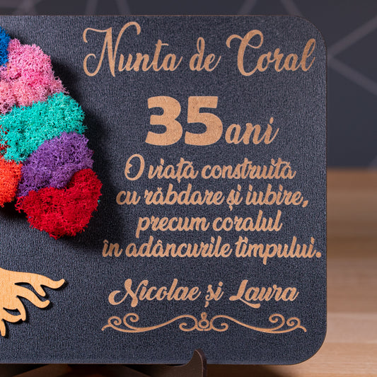 Cadou handmade pentru aniversare de nuntă – lemn gravat și licheni