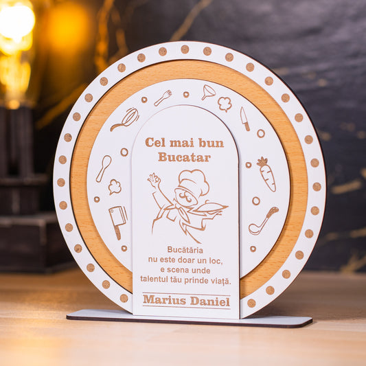 Plachetă decorativă pentru bucătar – design modern și personalizare cu nume.