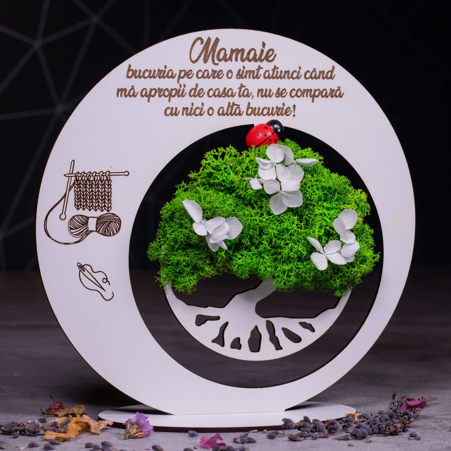 Cadou pentru mamaie cu licheni si mesaj gravat, 18x18cm