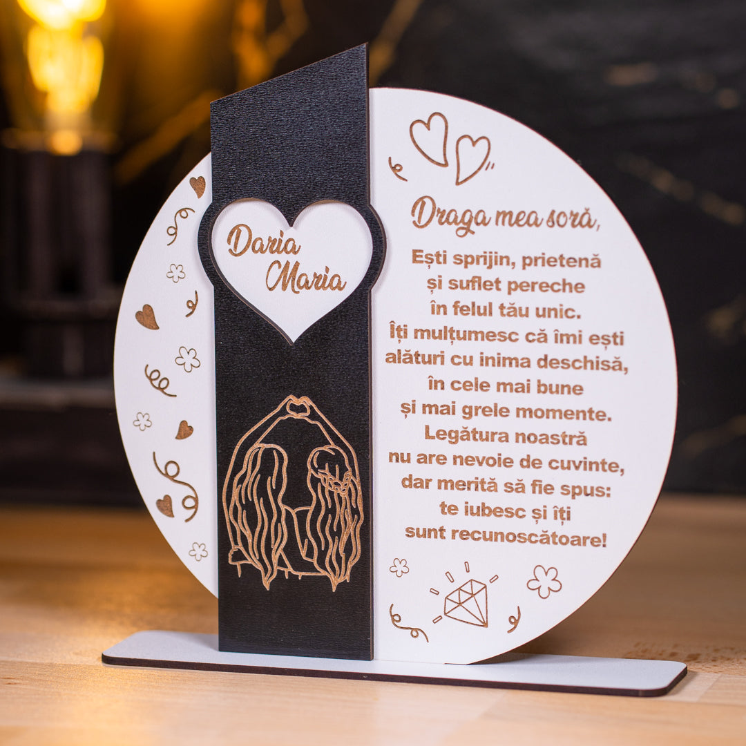 Cadou special pentru soră – mesaj personalizat și simboluri de afecțiune.