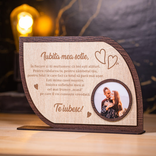 Cadou personalizat pentru soție – trofeu cu mesaj de dragoste și design romantic