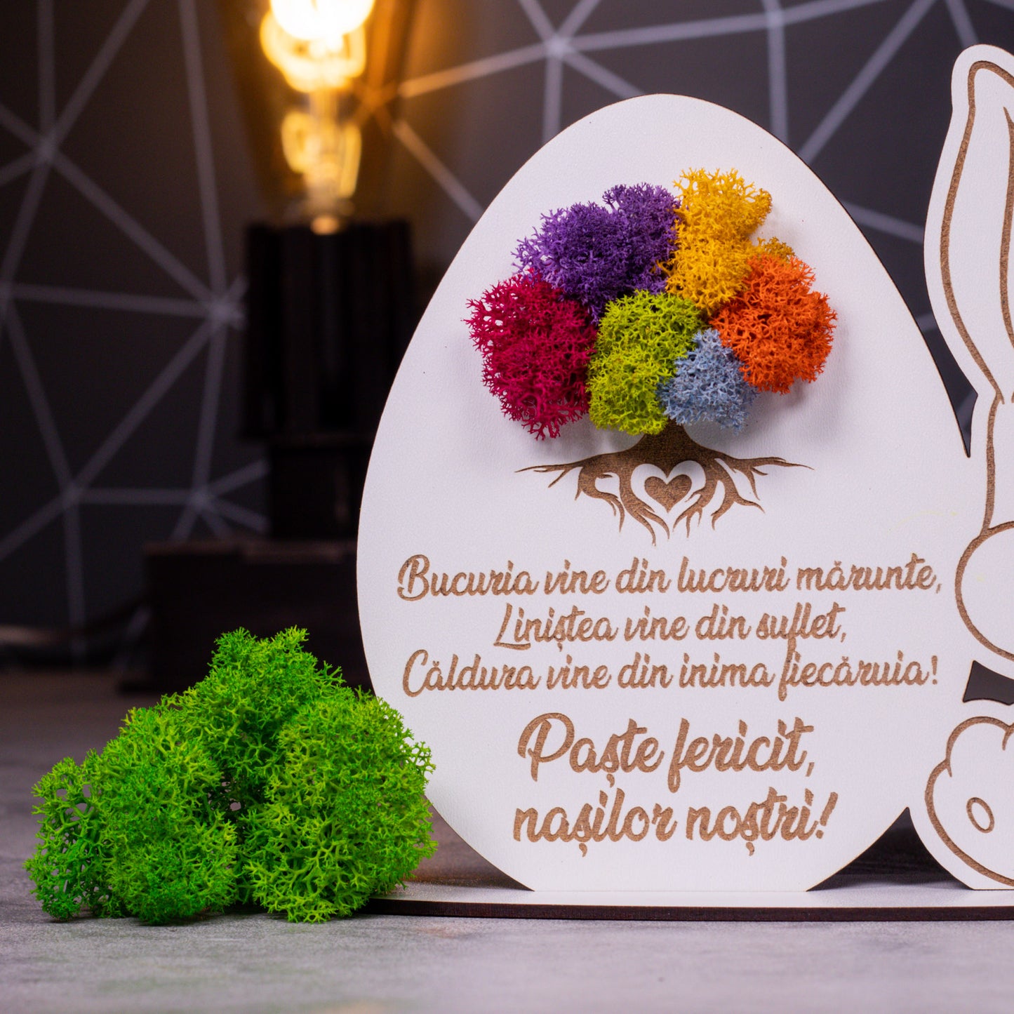 Decoratiune cu licheni de Paste pentru Nasi