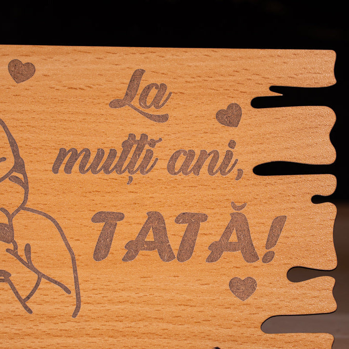 Placheta personalizată pentru tata – cadou „La mulți ani, tata!” din lemn