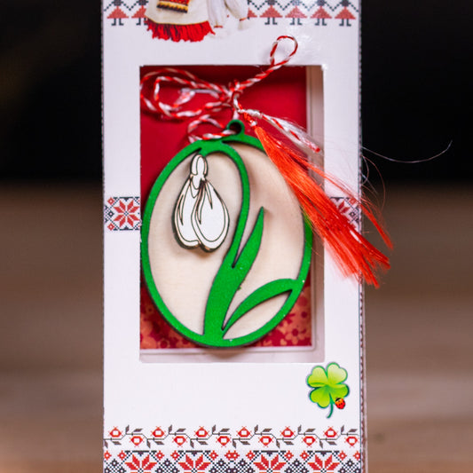 Martisor din lemn handmade - Model ghiocel