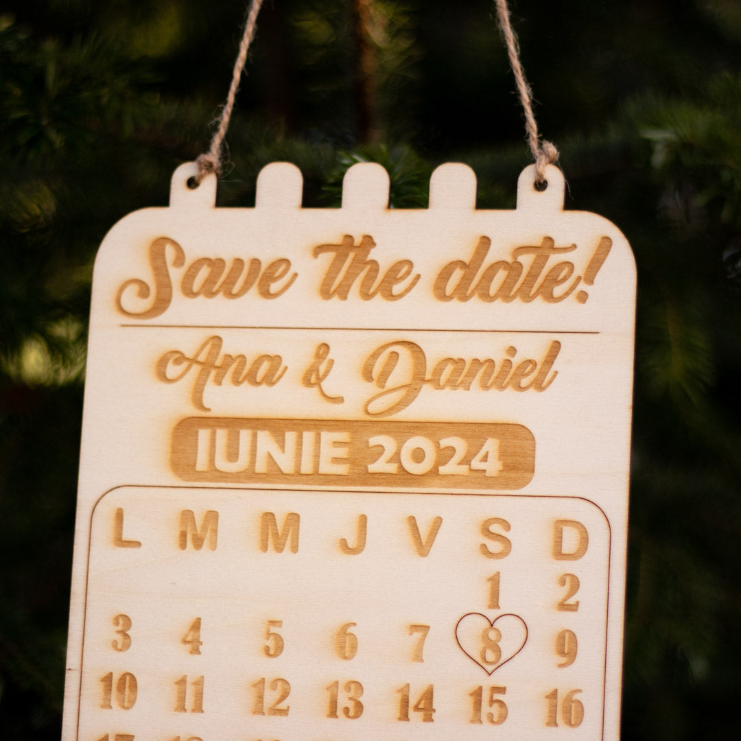 Placuta Save the date personalizata cu numele si data evenimetului, 21x17 cm, Lemn, ES007