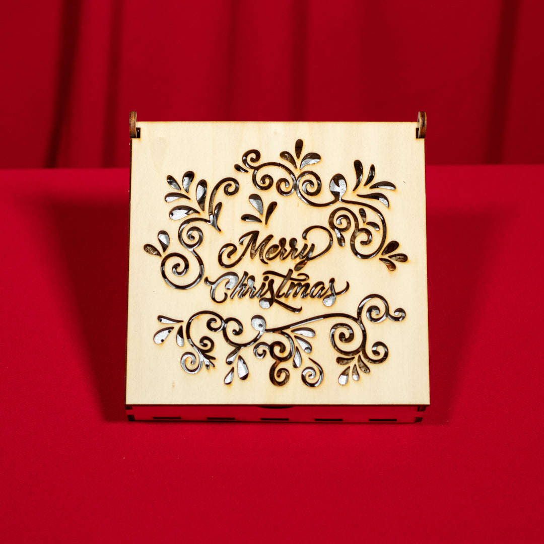 Set 16 globulețe din lemn pentru Crăciun – ornamente în cutie de lemn „Merry Christmas” - Model 1 argintiu