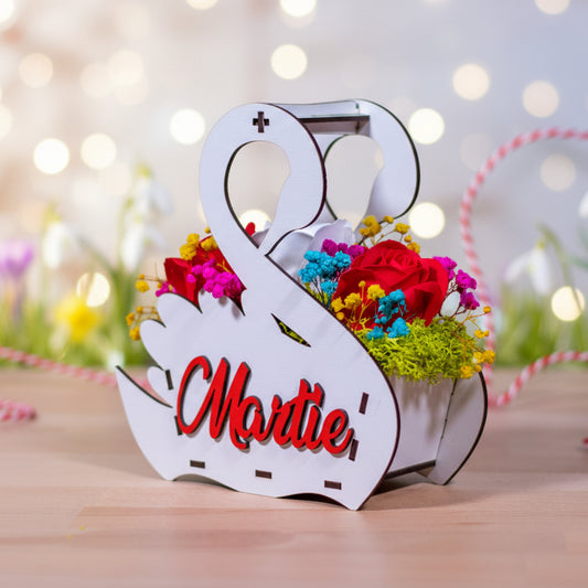 Martisor Cu Trandafir Si Licheni - Model Lebada