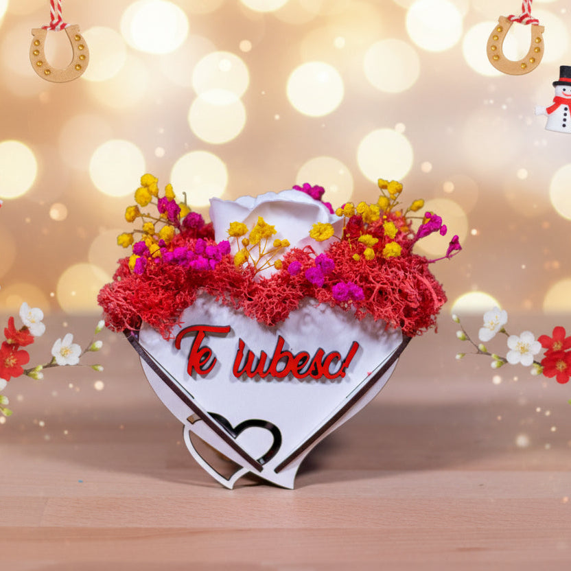 Cutiuta cu trandafiri- Te iubesc