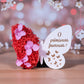 Martisor magnet cu licheni si hortensii model - fluture rosu