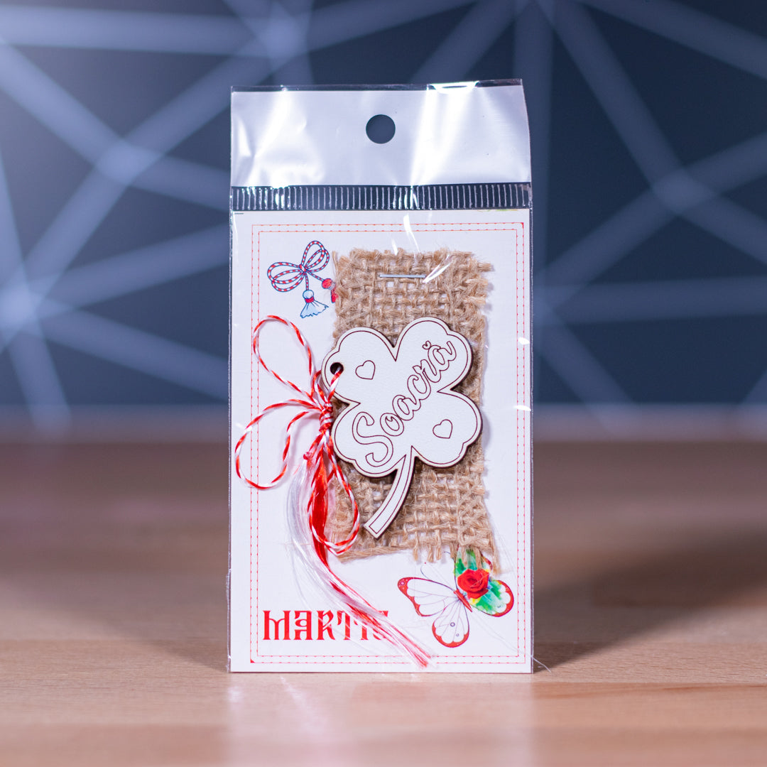 Martisor trifoi personalizat